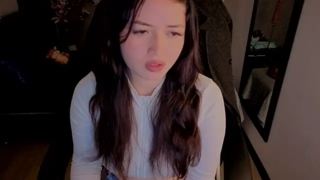 almma shy online show from 10-15-25, 01:22