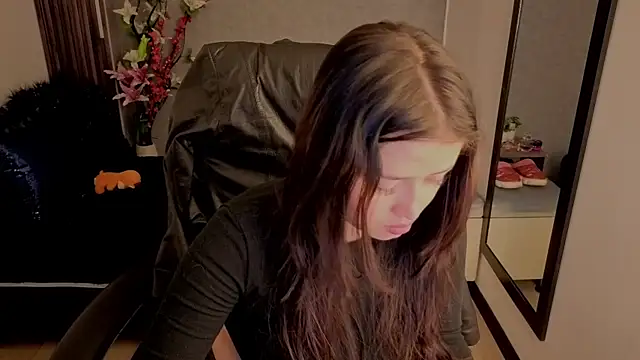 almma shy online show from 10-18-25, 03:24