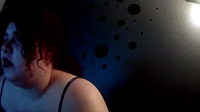 Snapshot of lolabun247 chatting on 09-10-25, 09:09 lolabun247 online show from 09-10-25, 09:09