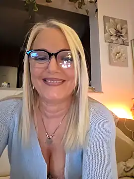 kikkastar online show from 02-23-25, 08:22