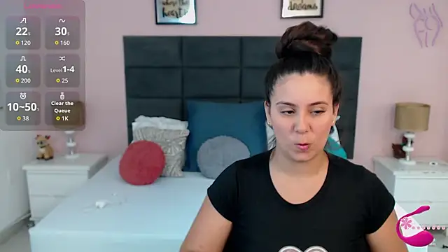 Snapshot of MadisonJenner chatting on 10-01-25, 01:50 MadisonJenner online show from 10-01-25, 01:50