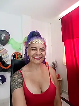 freyadevil333 online show from 10-13-25, 02:39