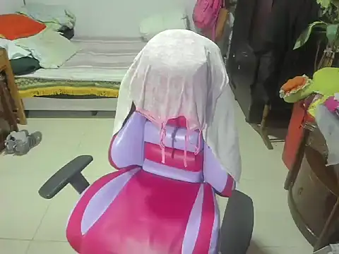 Mrs mommy  online show from 03-19-25, 05:06