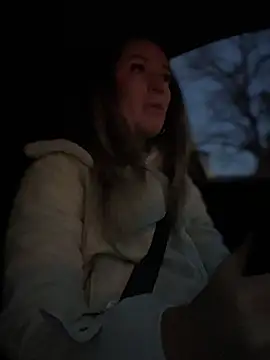 Snapshot of HotXMom chatting on 02-28-25, 04:32 HotXMom online show from 02-28-25, 04:32