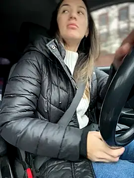 Snapshot of HotXMom chatting on 12-04-25, 06:55 HotXMom online show from 12-04-25, 06:55