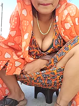 Snapshot of Ishikarana chatting on 12-15-24, 02:41 Ishikarana online show from 12-15-24, 02:41