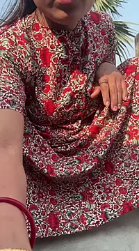 Snapshot of Ishikarana chatting on 02-05-25, 09:15 Ishikarana online show from 02-05-25, 09:15