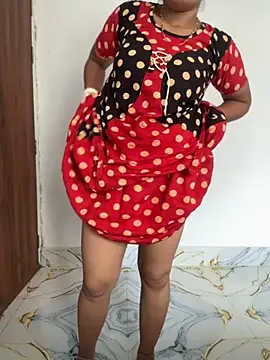 Snapshot of Ishikarana chatting on 09-29-25, 03:33 Ishikarana online show from 09-29-25, 03:33