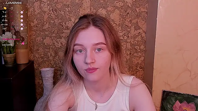 Ksuhesa online show from 03-22-25, 01:30