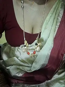 Snapshot of negatamil chatting on 10-24-25, 03:30 negatamil online show from 10-24-25, 03:30