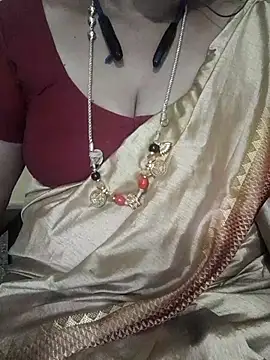 Snapshot of negatamil chatting on 11-21-25, 02:27 negatamil online show from 11-21-25, 02:27