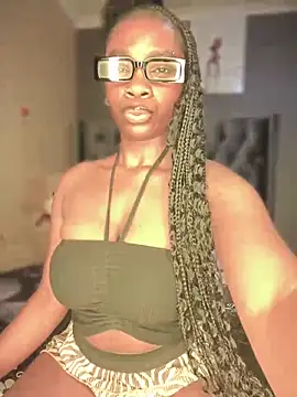 Snapshot of Candy-Heart chatting on 01-03-25, 04:00 Candy-Heart online show from 01-03-25, 04:00