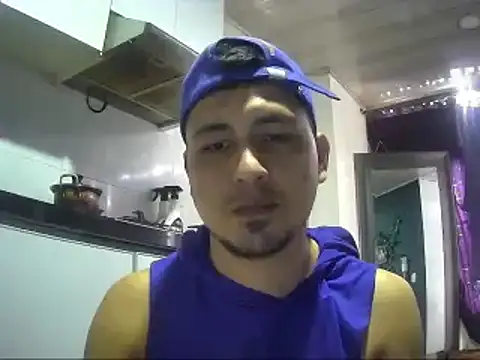 Snapshot of jhacks28 chatting on 01-26-25, 05:44 jhacks28 online show from 01-26-25, 05:44