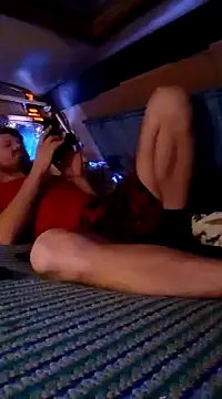 Snapshot of hothippie420 chatting on 12-11-24, 01:28 hothippie420 online show from 12-11-24, 01:28