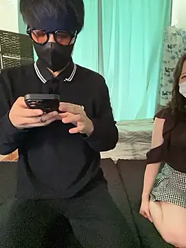 Snapshot of pako60_pako60 chatting on 11-18-25, 04:28 pako60 pako60 online show from 11-18-25, 04:28