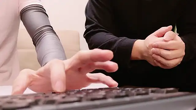 Snapshot of Hanabi-hentai chatting on 12-15-24, 12:28 Hanabi-hentai online show from 12-15-24, 12:28