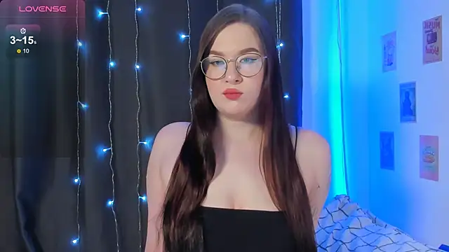 Snapshot of MyNameIsLilith chatting on 01-21-25, 04:32 MyNameIsLilith online show from 01-21-25, 04:32