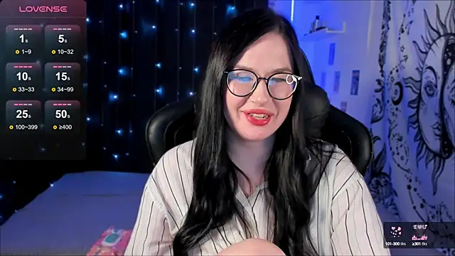 Snapshot of MyNameIsLilith chatting on 03-05-25, 12:59 MyNameIsLilith online show from 03-05-25, 12:59