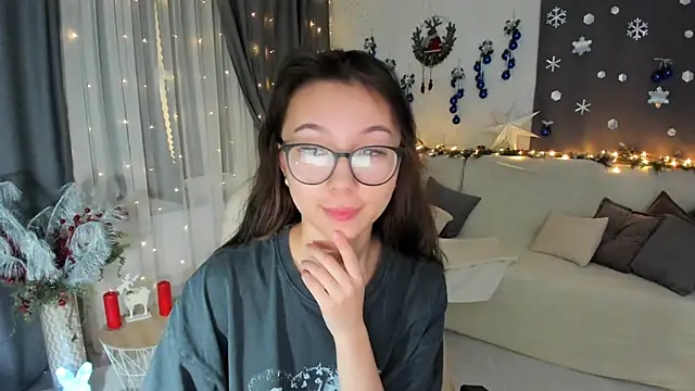 AgnieszkaBanana online show from 12-20-24, 07:33