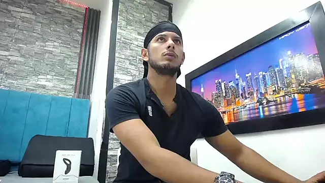 Chris Dick23 online show from 03-22-26, 05:22