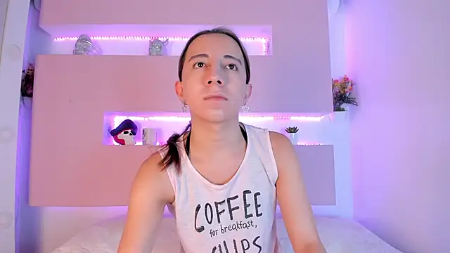 Miiaa doll online show from 02-17-25, 11:55