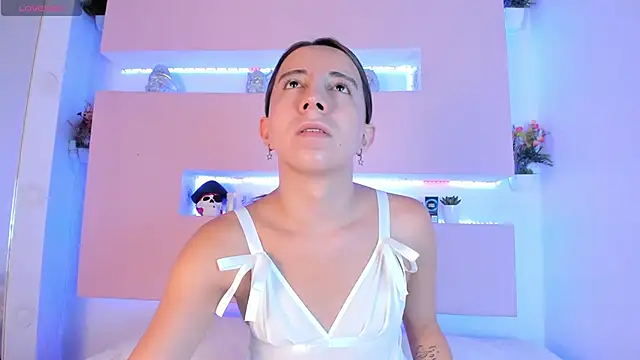 Miiaa doll online show from 03-06-25, 11:47