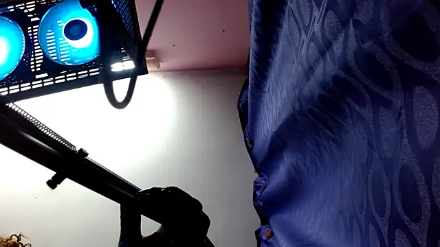 Snapshot of 420viol3ta_ chatting on 03-05-25, 11:05 420viol3ta online show from 03-05-25, 11:05