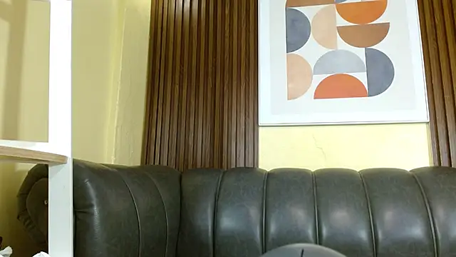 Nicole Ramires online show from 02-05-26, 04:22