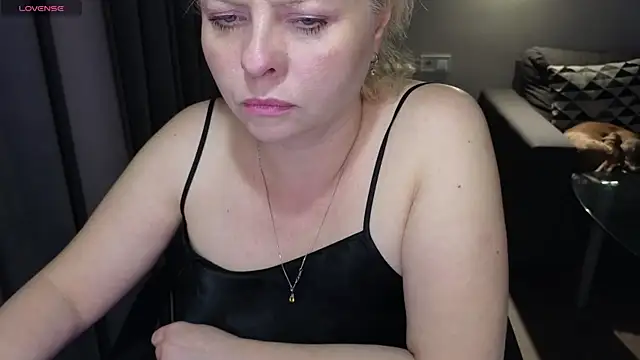 Gray swann online show from 02-20-25, 01:19