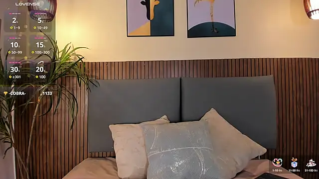 NicolleeEvanss online show from 03-20-25, 03:25