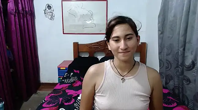 Snapshot of LadyMilk003 chatting on 12-09-24, 06:46 LadyMilk003 online show from 12-09-24, 06:46