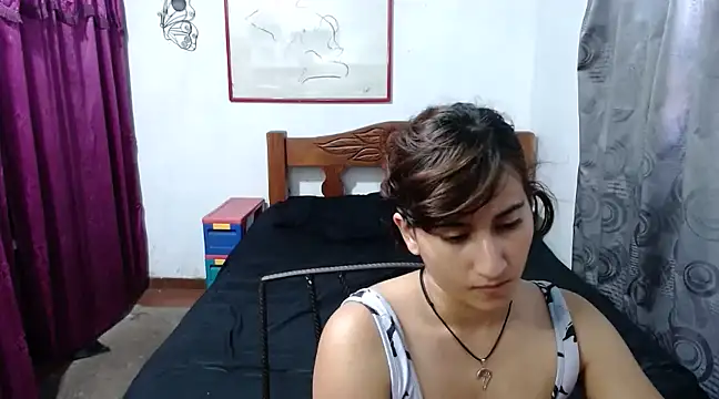 Snapshot of LadyMilk003 chatting on 12-13-24, 06:49 LadyMilk003 online show from 12-13-24, 06:49