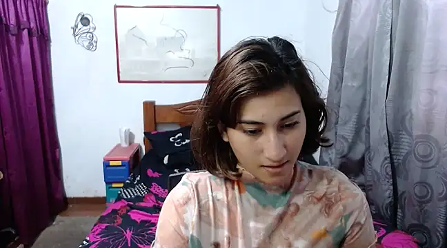 Snapshot of LadyMilk003 chatting on 01-15-25, 03:18 LadyMilk003 online show from 01-15-25, 03:18