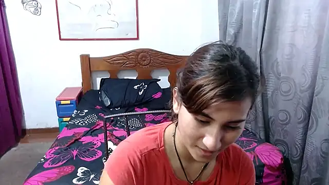 Snapshot of LadyMilk003 chatting on 01-21-25, 03:21 LadyMilk003 online show from 01-21-25, 03:21