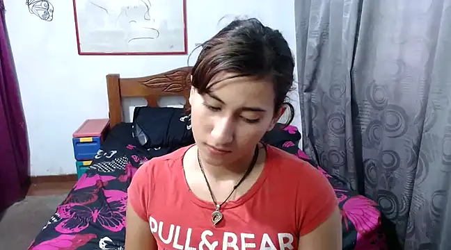 Snapshot of LadyMilk003 chatting on 01-21-25, 06:23 LadyMilk003 online show from 01-21-25, 06:23