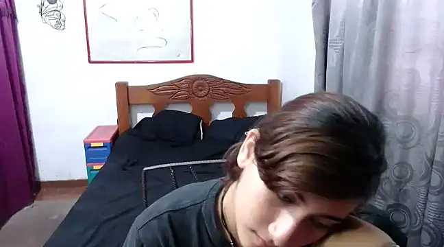 Snapshot of LadyMilk003 chatting on 02-01-25, 02:45 LadyMilk003 online show from 02-01-25, 02:45