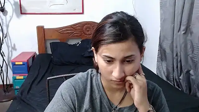 Snapshot of LadyMilk003 chatting on 02-24-25, 04:47 LadyMilk003 online show from 02-24-25, 04:47