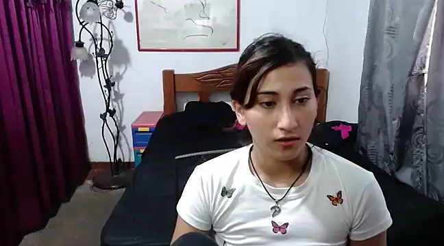 Snapshot of LadyMilk003 chatting on 03-04-25, 05:03 LadyMilk003 online show from 03-04-25, 05:03