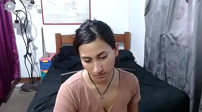 Snapshot of LadyMilk003 chatting on 03-08-25, 04:28 LadyMilk003 online show from 03-08-25, 04:28