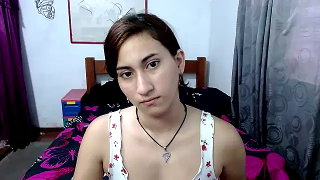 Snapshot of LadyMilk003 chatting on 09-24-25, 03:26 LadyMilk003 online show from 09-24-25, 03:26