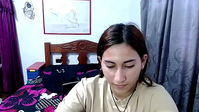 Snapshot of LadyMilk003 chatting on 10-14-25, 03:57 LadyMilk003 online show from 10-14-25, 03:57