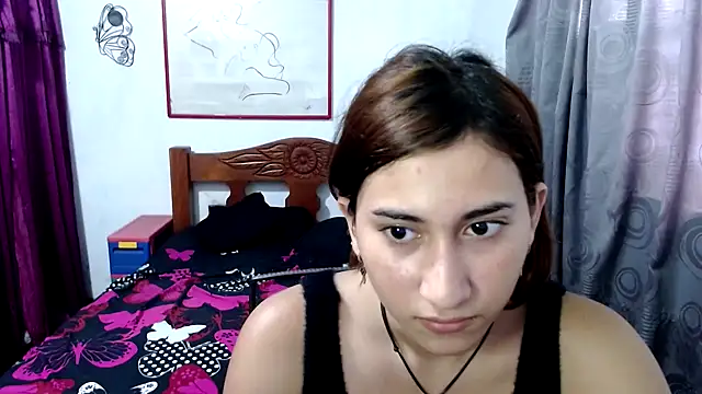 Snapshot of LadyMilk003 chatting on 10-21-25, 05:13 LadyMilk003 online show from 10-21-25, 05:13