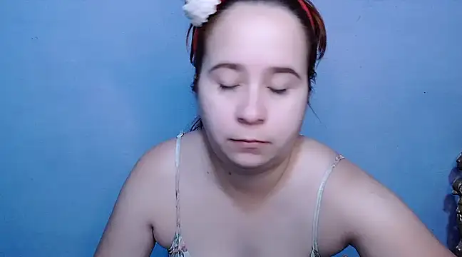 SubLayla01 online show from 02-17-25, 11:44