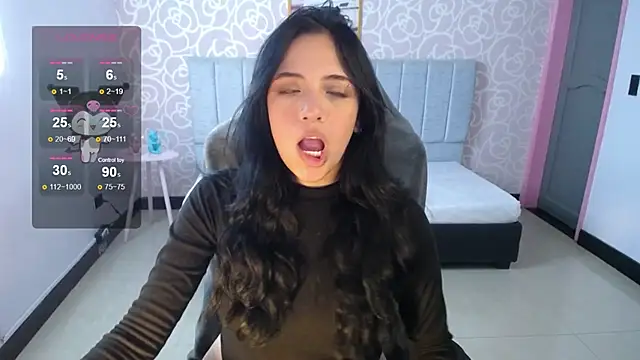 Snapshot of ninfa1_ch chatting on 01-18-25, 02:12 ninfa1 ch online show from 01-18-25, 02:12