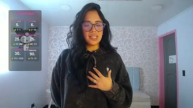 Snapshot of ninfa1_ch chatting on 02-22-25, 02:19 ninfa1 ch online show from 02-22-25, 02:19