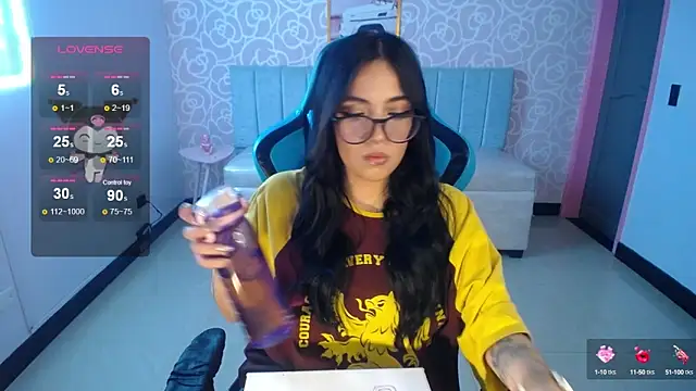 Snapshot of ninfa1_ch chatting on 02-27-25, 04:43 ninfa1 ch online show from 02-27-25, 04:43