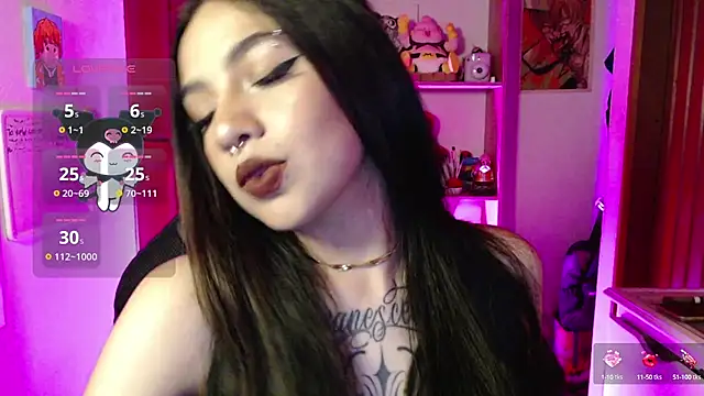 Snapshot of ninfa1_ch chatting on 09-11-25, 11:38 ninfa1 ch online show from 09-11-25, 11:38