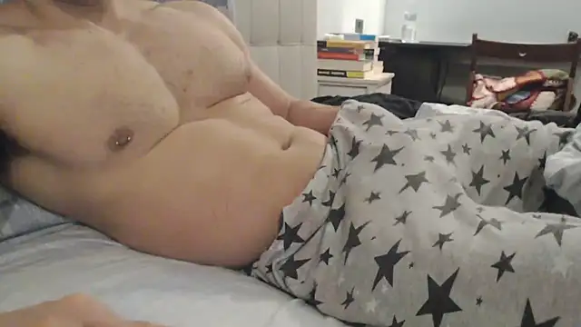 Snapshot of -theshyguy92- chatting on 01-08-25, 10:27 -theshyguy92- online show from 01-08-25, 10:27