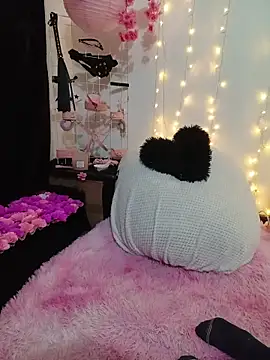 Hellen dumont online show from 11-05-25, 02:22