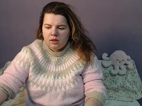 so shy online show from 11-28-25, 07:33